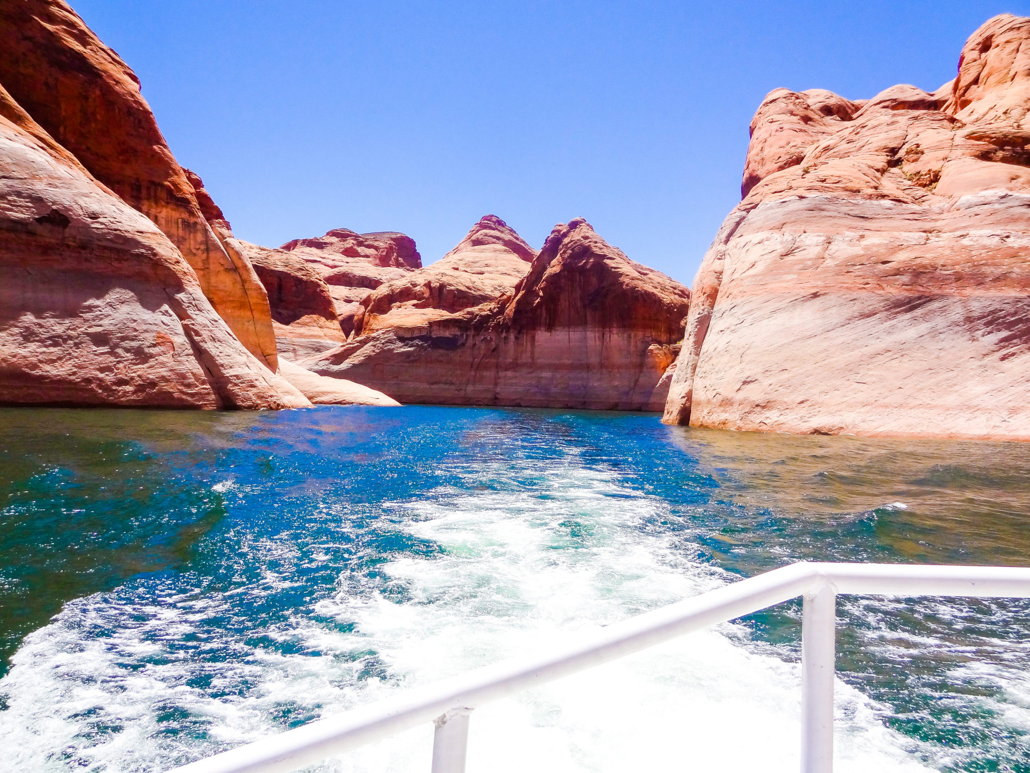 A view from the cruise boat in the lovely Lake Powell. This is part of the Glen Canyon National Recreation Area in Page, AZ.